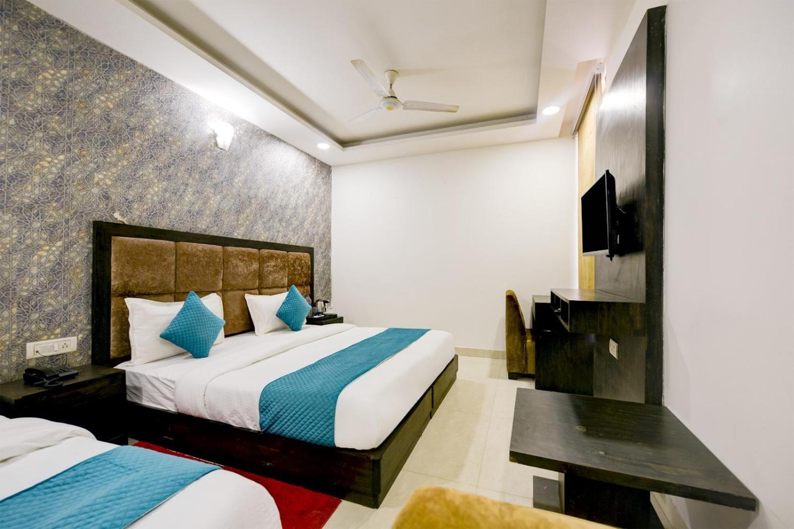 ניו דלהי The Atlantes Suite Near Delhi Airport מראה חיצוני תמונה