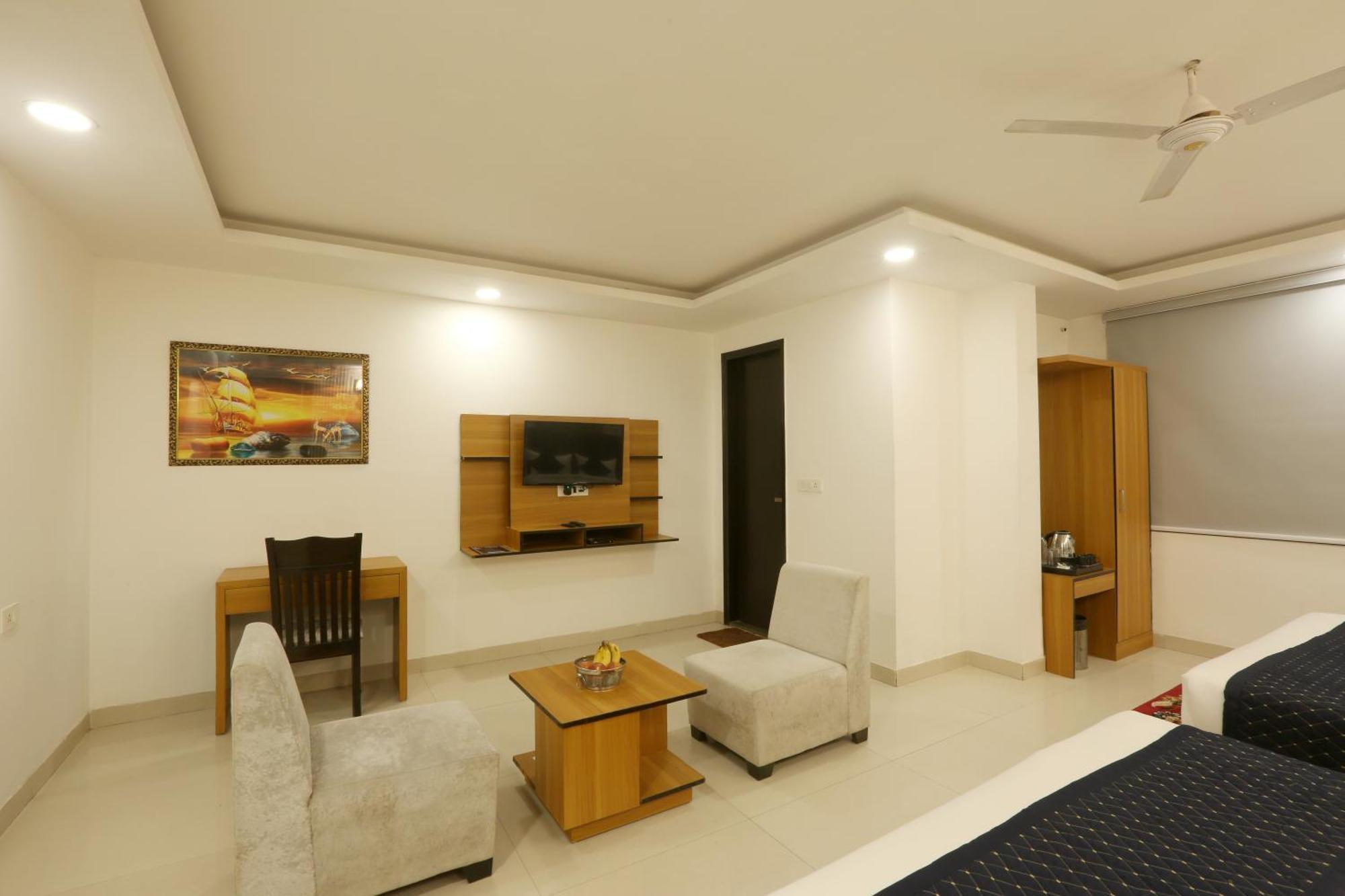 ניו דלהי The Atlantes Suite Near Delhi Airport מראה חיצוני תמונה